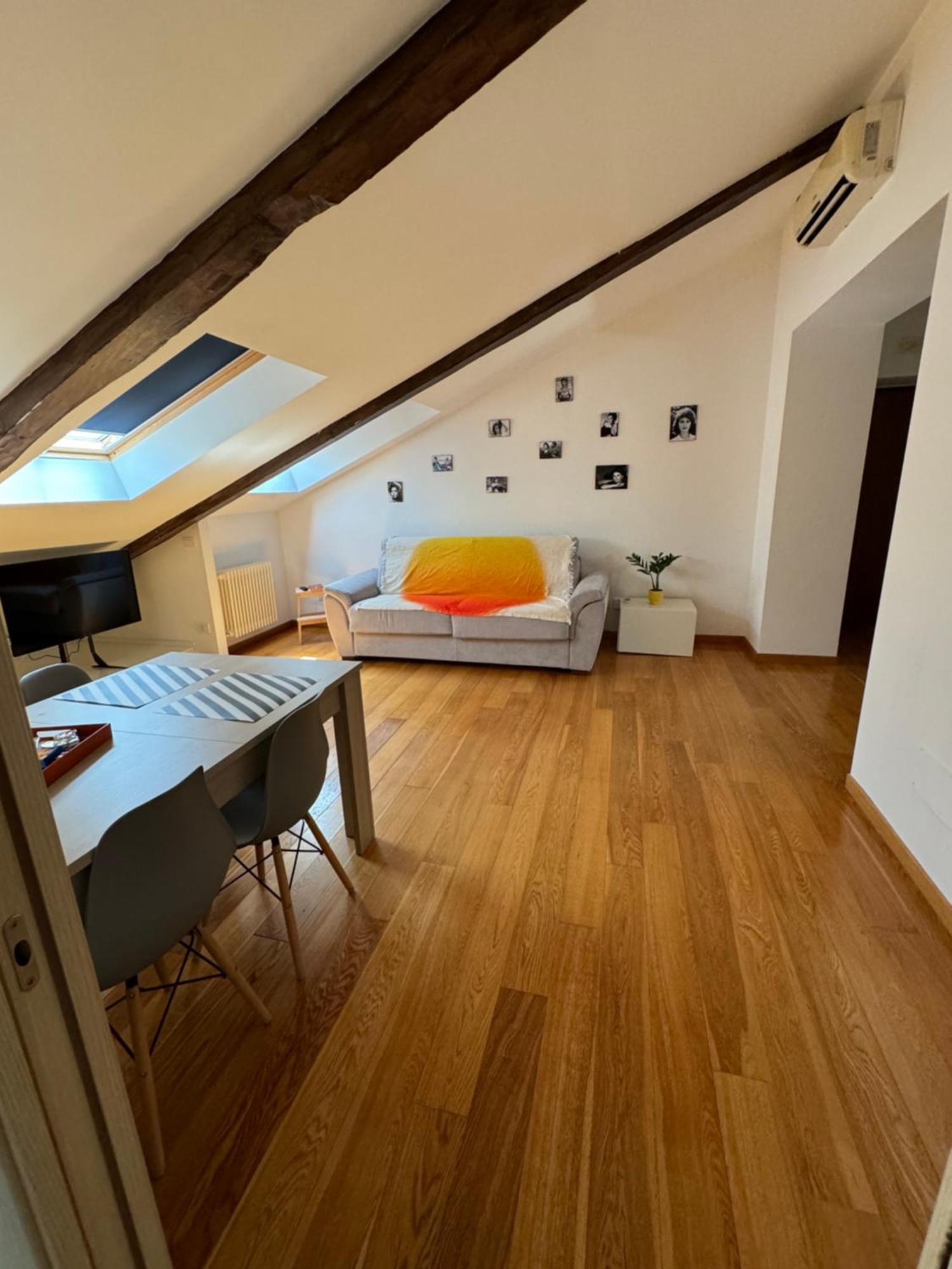Loren House Apartamento